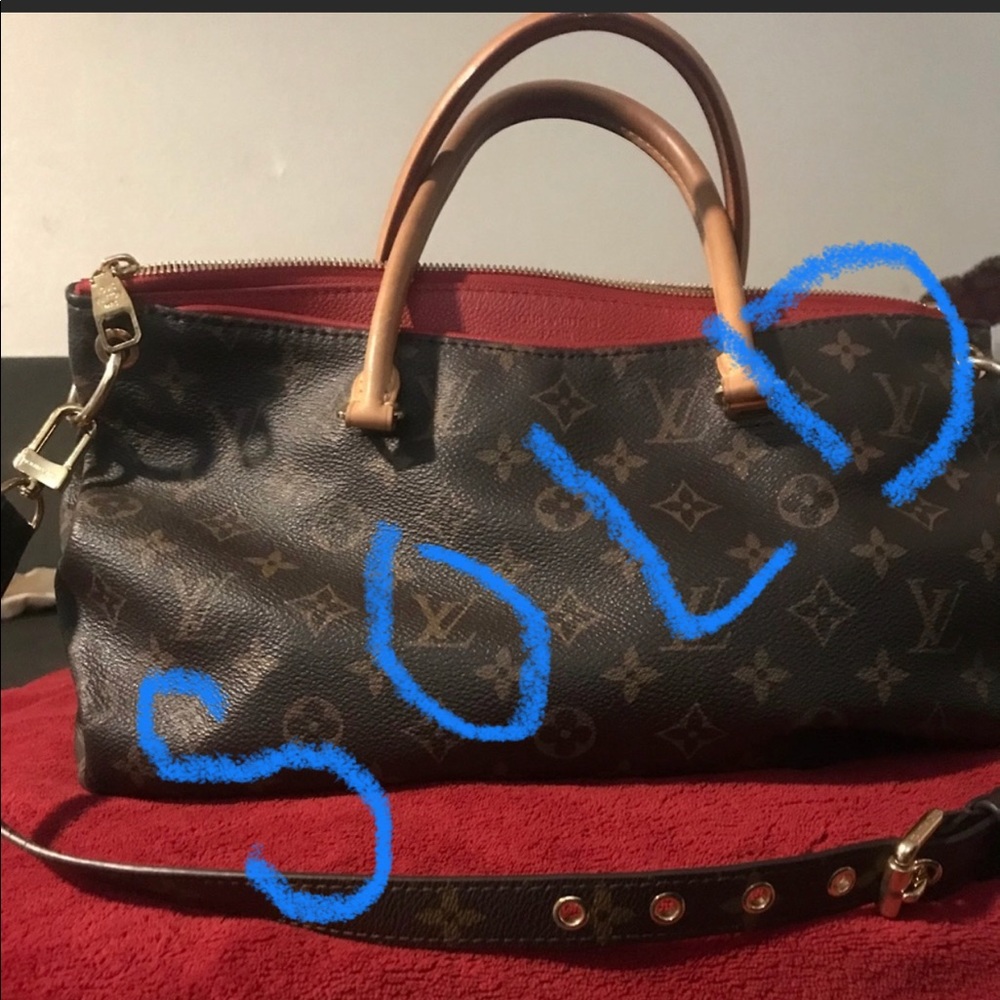 Louis Vuitton Pallas Handbag